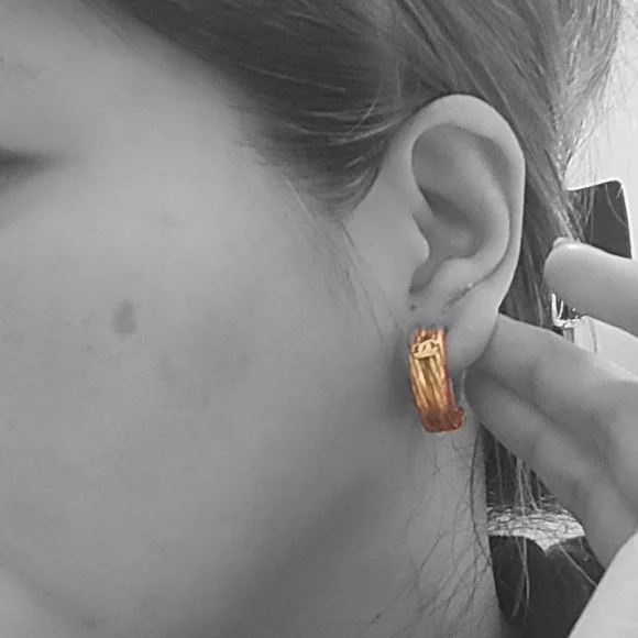 Chanel vintage dangling bamboo earrings 2 way - Picture 2 of 10